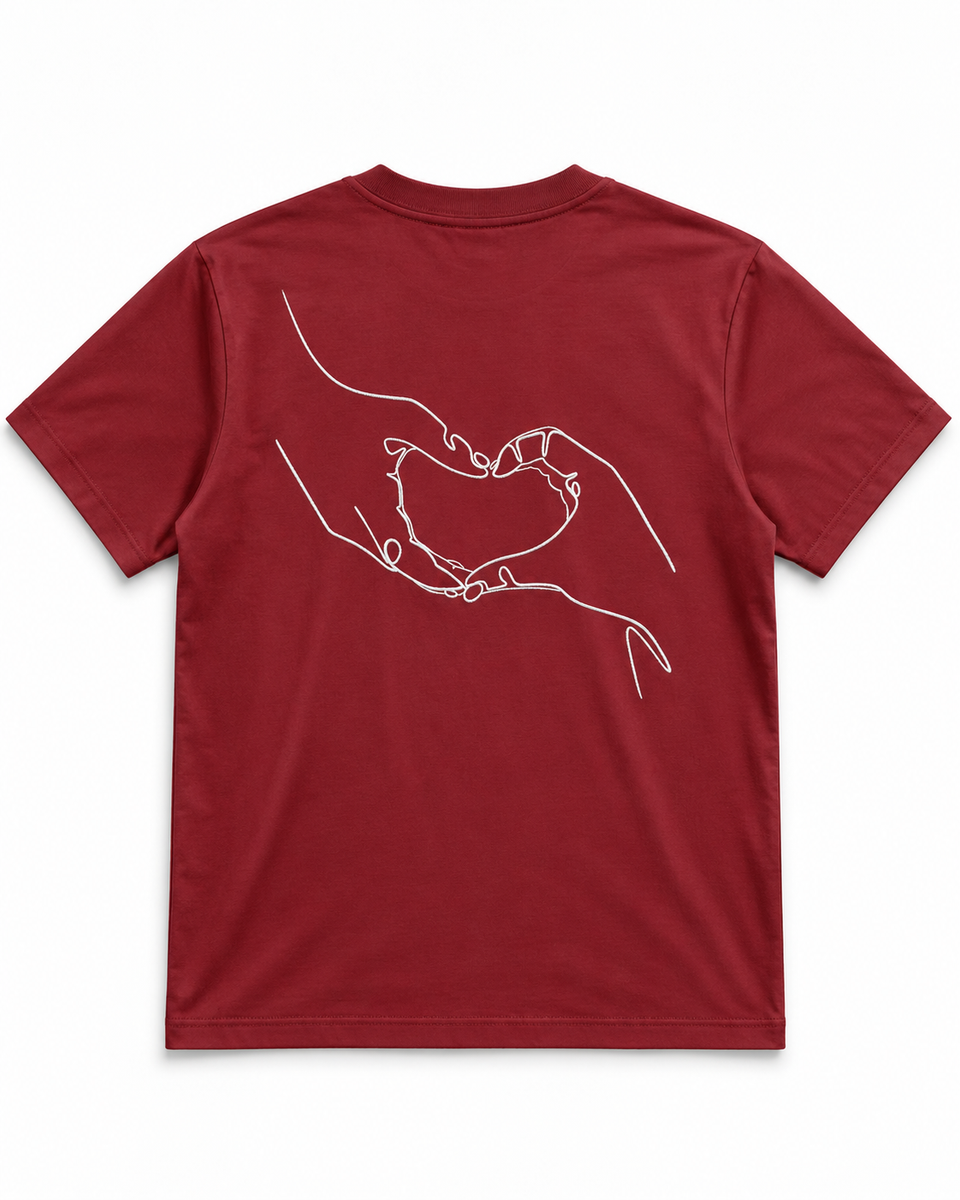 Hand in Herz T-Shirt