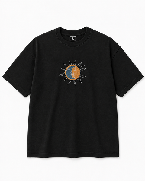 T-Shirt – Stickerei Sonne/Mond