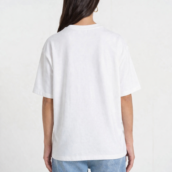 T-shirt – Broderie Femme Assise