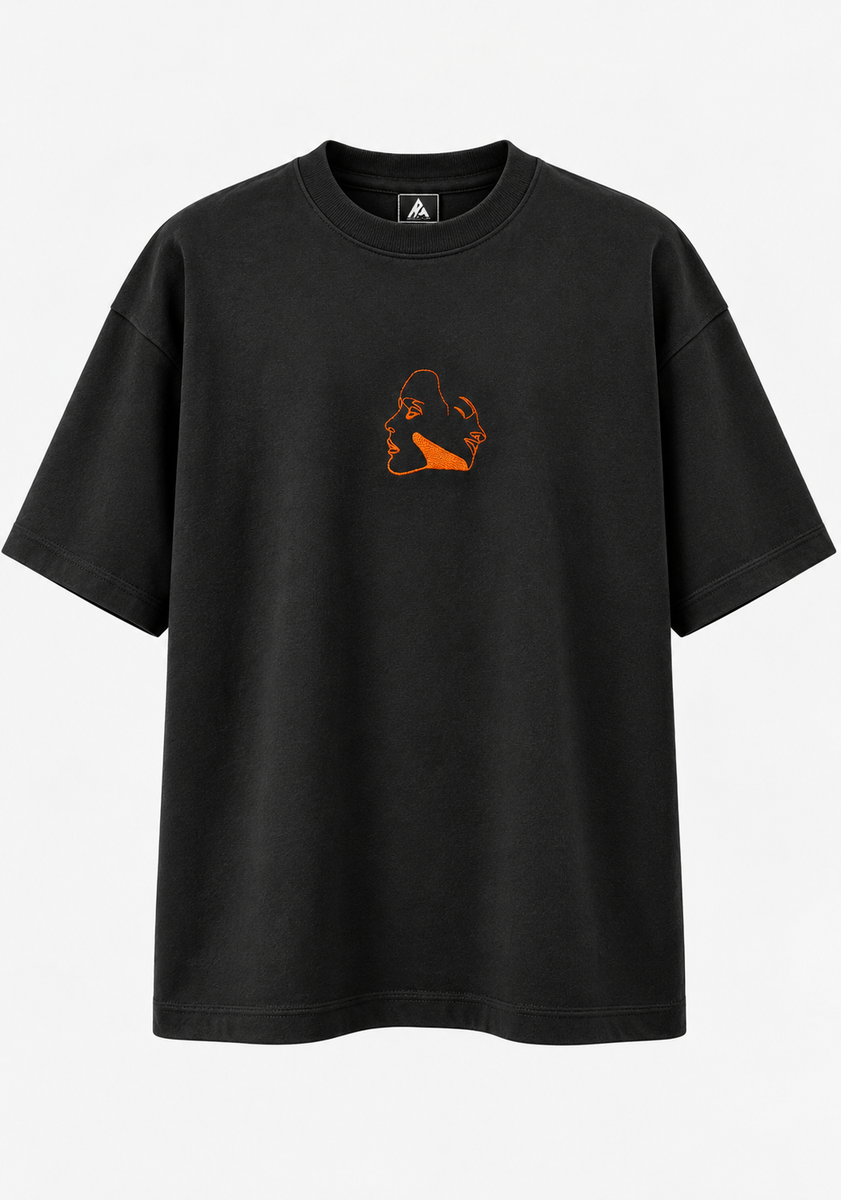 Aura – Besticktes T-Shirt