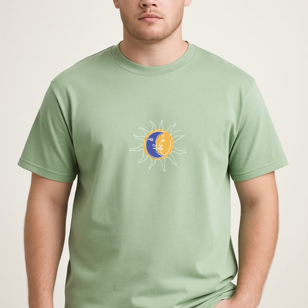 T-shirt Minimaliste Brodé 100% Coton – Design Soleil/Lune